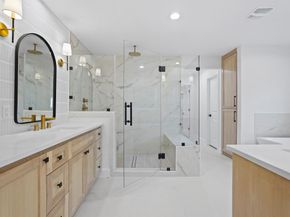 10438 Brinwood Drive, Houston TX 77043