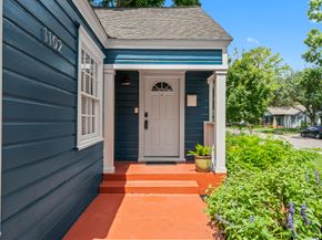 1102 Winston Street, Houston TX 77009