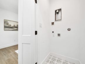 5029 Broom Street A, Houston TX 77091