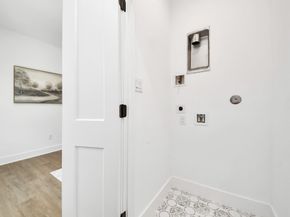 5029 Broom Street A, Houston TX 77091