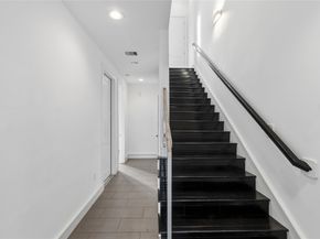 5228 Maxie Street A, Houston TX 77007