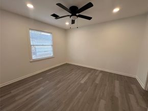 56 Trenwood Lane, Houston TX 77022