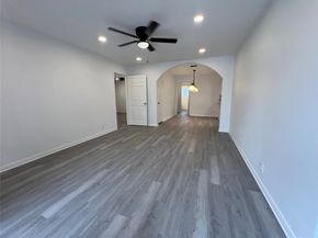 56 Trenwood Lane, Houston TX 77022