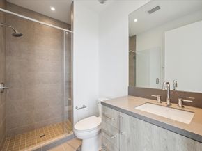 2323 W Main Street 603, Houston TX 77098