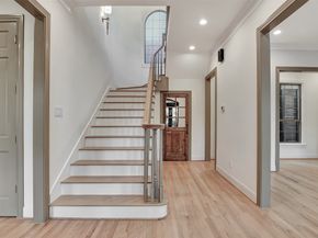 74 Briar Hollow Lane, Houston TX 77027