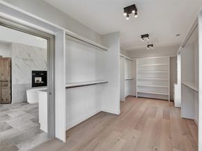 74 Briar Hollow Lane, Houston TX 77027