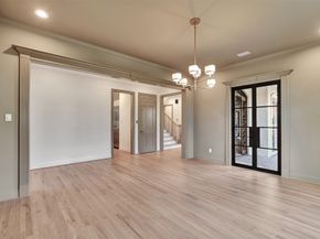 74 Briar Hollow Lane, Houston TX 77027