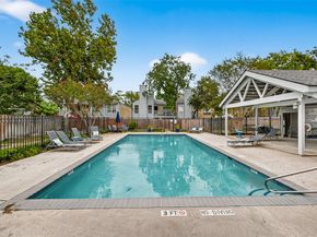 711 Worthshire Street, Houston TX 77008