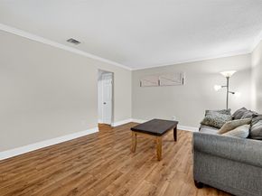 711 Worthshire Street, Houston TX 77008