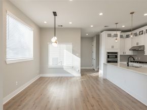 410 E 41st Street, Houston TX 77022