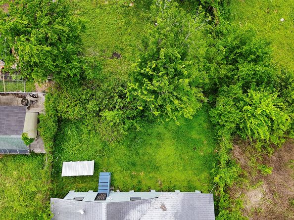 4909 Falls Street, Houston TX 77026