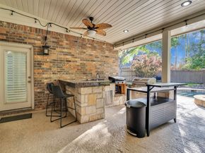 14323 Horizon Falls Lane, Humble TX 77396