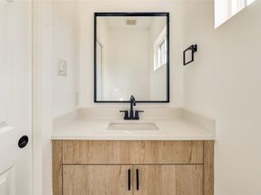 4554 Newberry Street A/B, Houston TX 77051