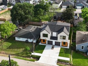 4554 Newberry Street A/B, Houston TX 77051