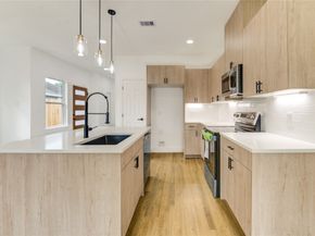 4554 Newberry Street A/B, Houston TX 77051