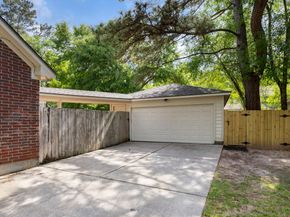 130 Quiet Oak Circle, The Woodlands TX 77381