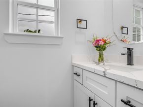 3168 Golfcrest, Houston TX 77087