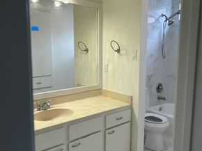 6354 Ivyknoll Drive, Houston TX 77035