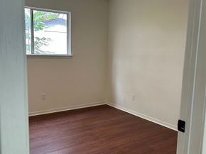 6354 Ivyknoll Drive, Houston TX 77035