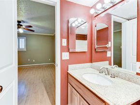 3224 Timmons Lane 166, Houston TX 77027
