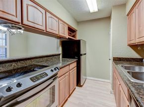 3224 Timmons Lane 166, Houston TX 77027