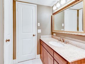 3224 Timmons Lane 166, Houston TX 77027