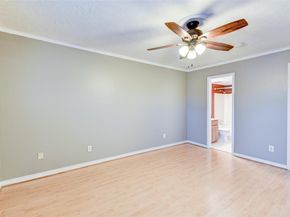 3224 Timmons Lane 166, Houston TX 77027