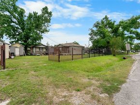 1005 Majestic Street, Houston TX 77020