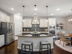 7 E Wading Pond Circle, The Woodlands TX 77375