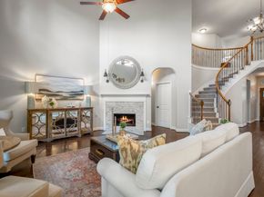7 E Wading Pond Circle, The Woodlands TX 77375