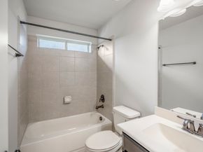 7 E Wading Pond Circle, The Woodlands TX 77375
