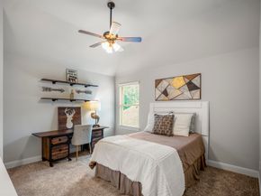 7 E Wading Pond Circle, The Woodlands TX 77375