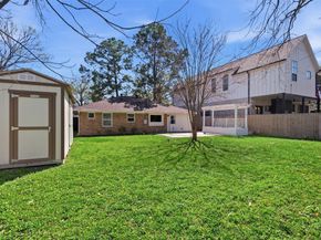 2210 Wakefield Drive, Houston TX 77018