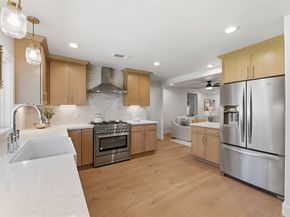 2210 Wakefield Drive, Houston TX 77018