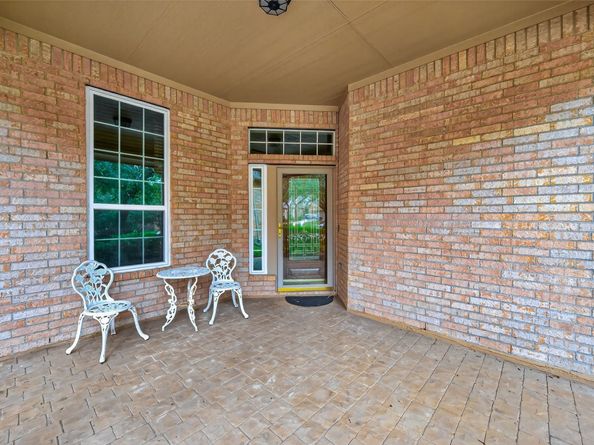 6 Coachman Ridge Place, Spring TX 77382