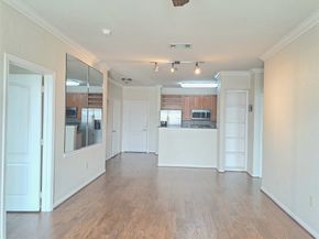 1711 Old Spanish Trail 457, Houston TX 77054