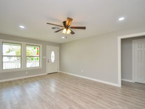 6114 Wedgefield Street, Houston TX 77028