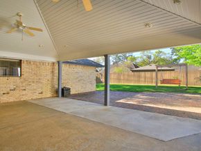 15835 Mesa Gardens Drive, Houston TX 77095