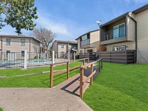 6161 Reims Road 402, Houston TX 77036