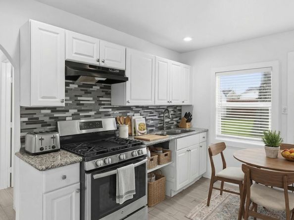 3325 Mccrarey Drive, Houston TX 77088