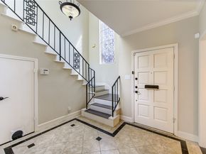 1616 S Gessner Road, Houston TX 77063