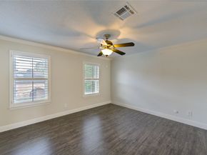 1616 S Gessner Road, Houston TX 77063