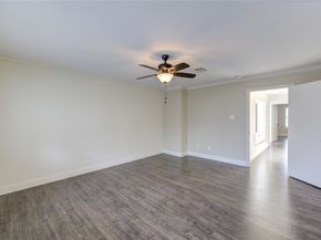 1616 S Gessner Road, Houston TX 77063