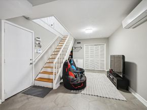 2413 Kingston Street, Houston TX 77019