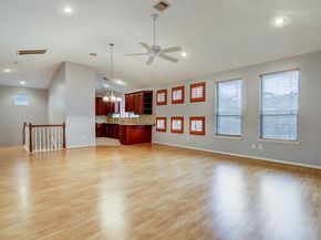 2211 Roy Street B, Houston TX 77007