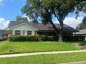 2211 Roy Street B, Houston TX 77007