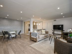 2619 Marilee Lane 2, Houston TX 77057