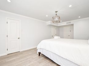 2619 Marilee Lane 2, Houston TX 77057