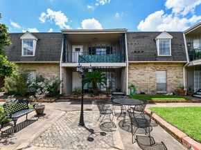 2619 Marilee Lane 2, Houston TX 77057