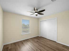 13226 Ridgewood Knoll Lane, Houston TX 77047